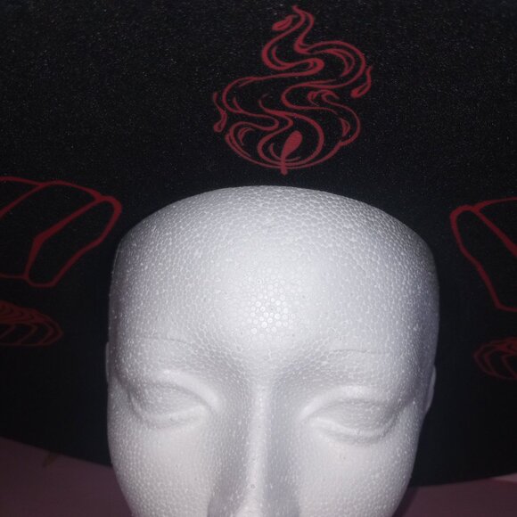 NEW Witchy Hat with Horn Embellishments - Picture 10 of 14